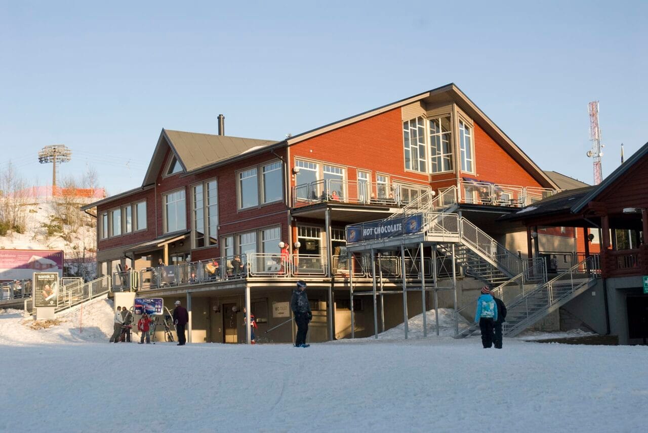 Exterior of the Tapahtumakeskus Huippu.