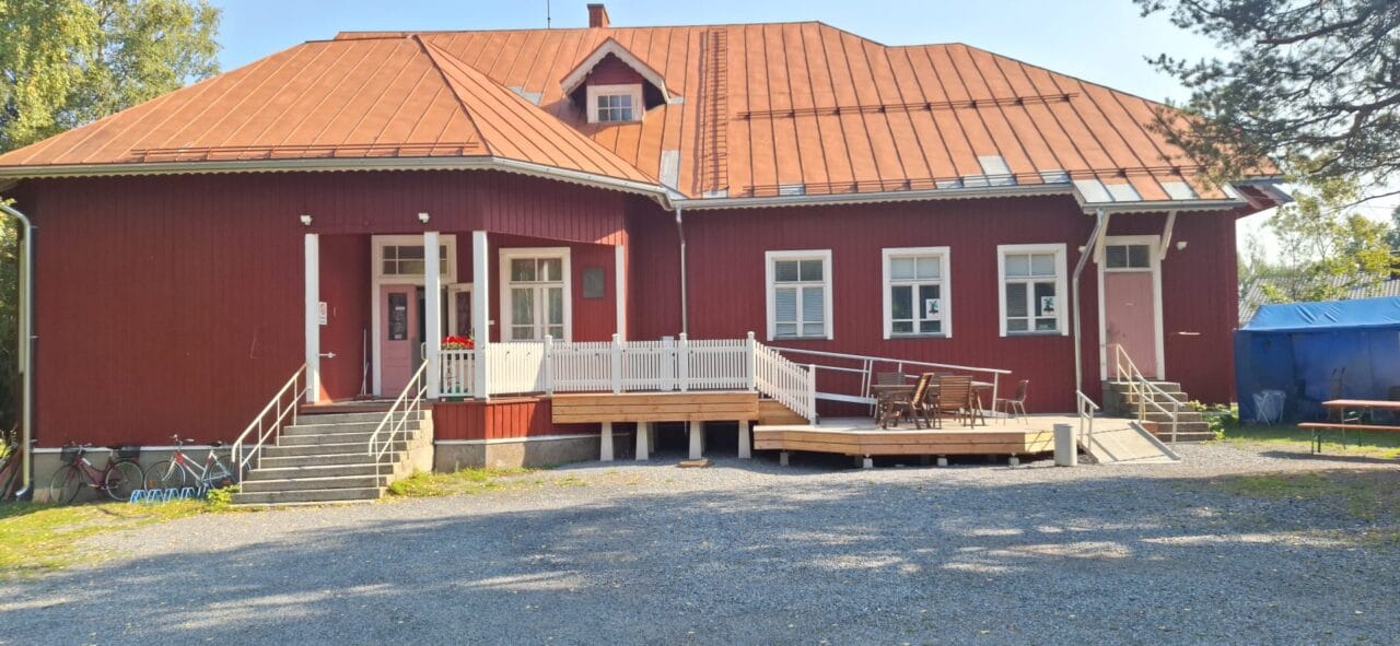 Saurio building