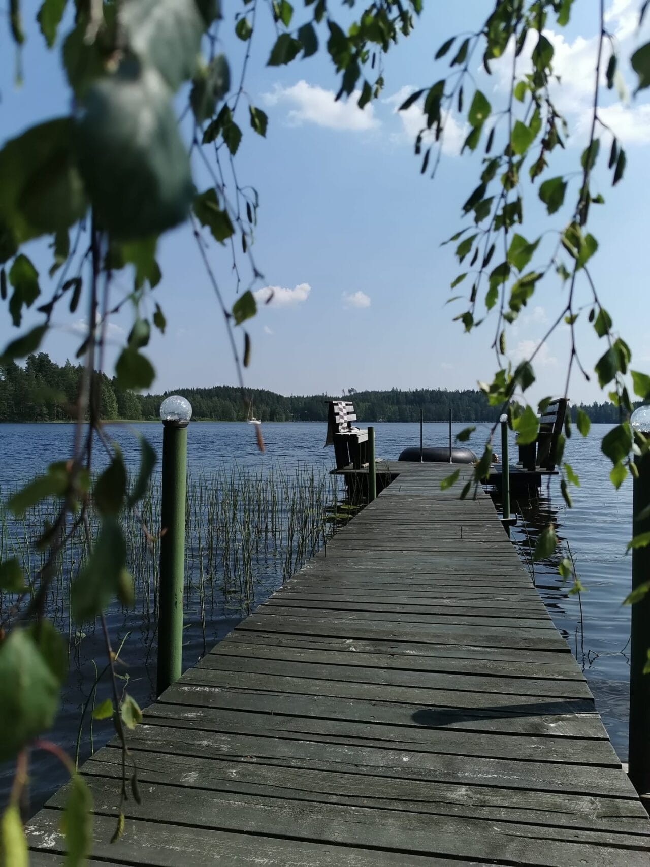 Järvinäkymä Päijänteelle laiturilta