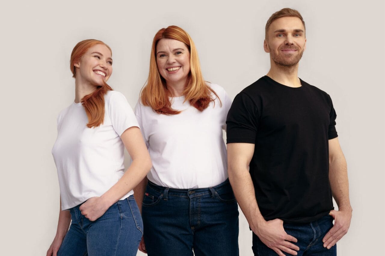 Naisten ja miesten t-paidat