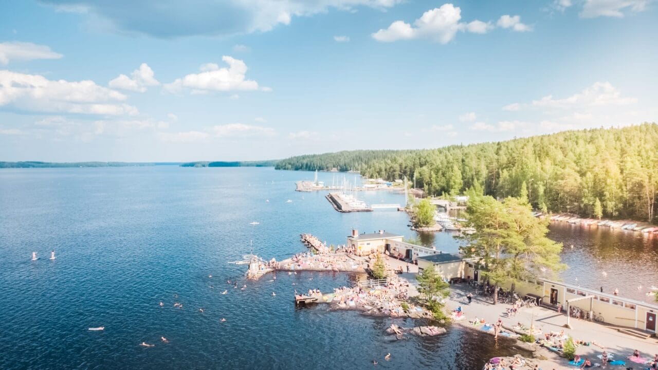 Ilmakuva Rauhaniemen kansankylpylästä