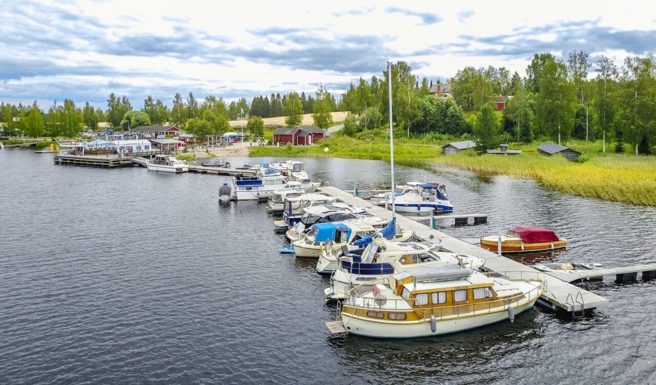 Ruovesi can be reached by boat from Virrat and Tampere.