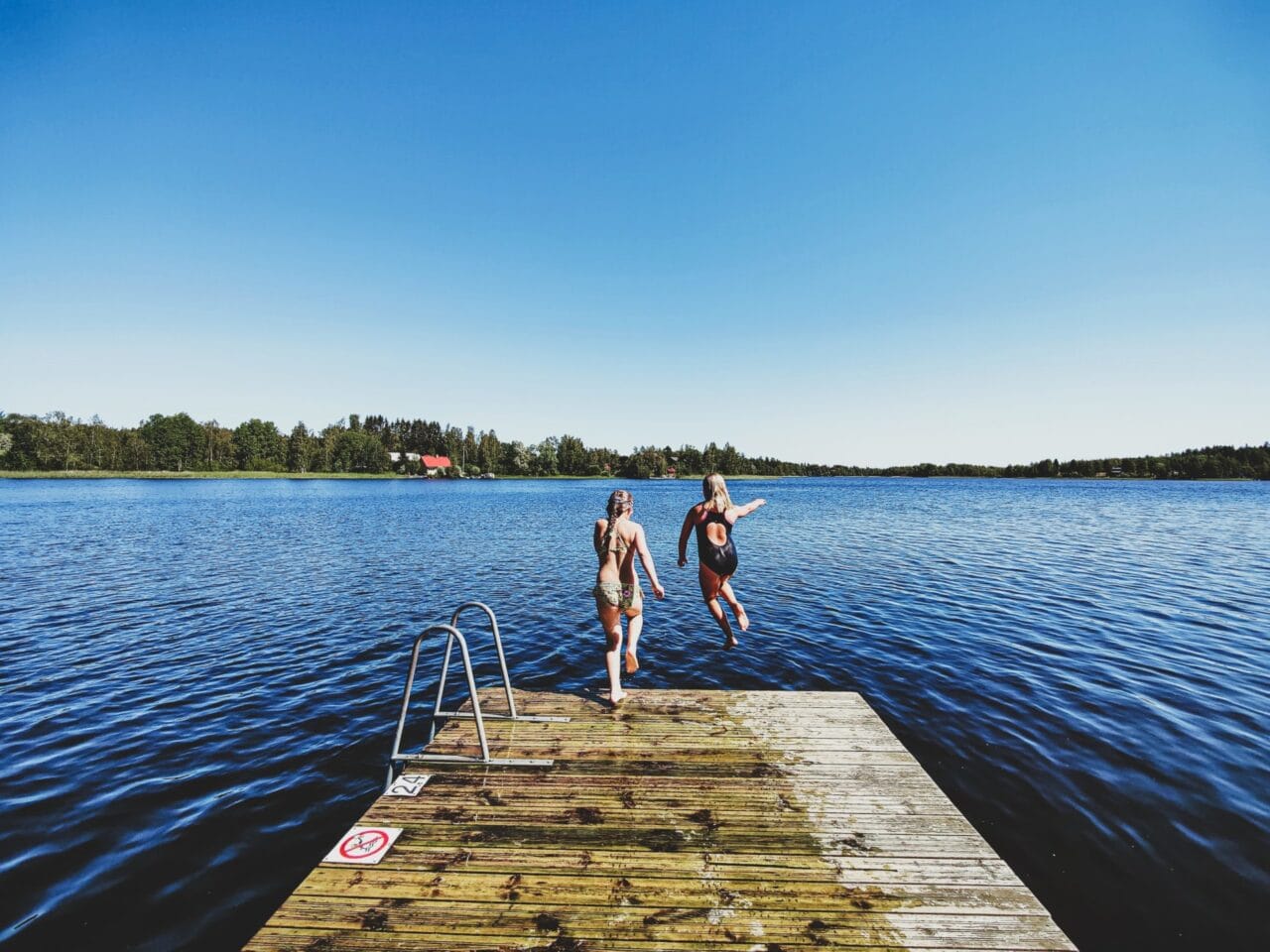 Kuuselan ranta Ylöjärvellä. Kuusela beach in Ylöjärvi.