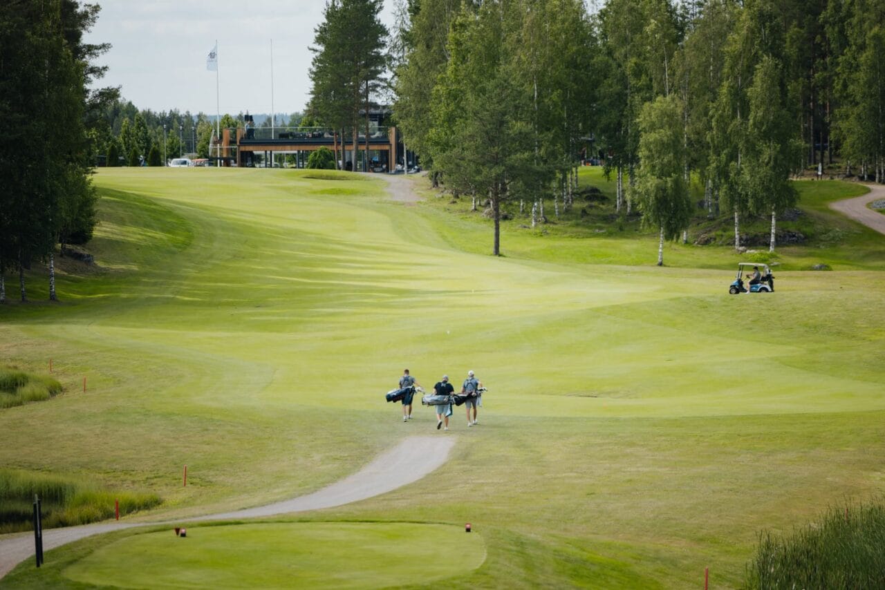 Pelaajia kentällä
