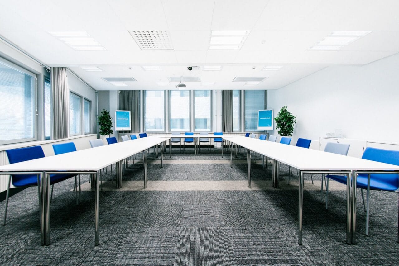 Interior of the seminar room Pappkoff.