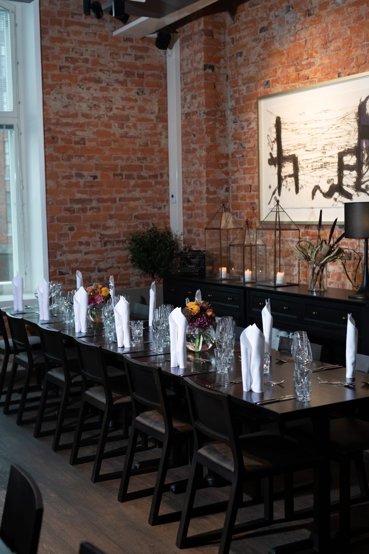 Fine dining setting