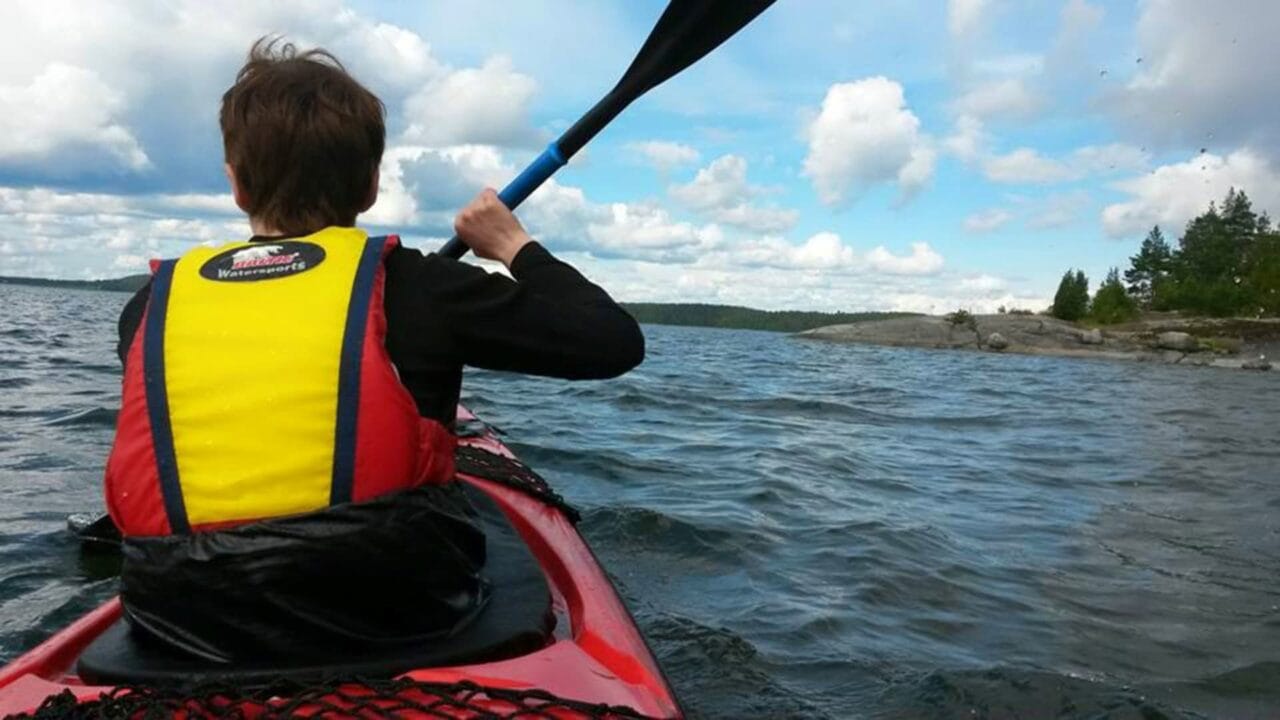 Take a kayaking trip in the beautiful scenery of Saarikylät.