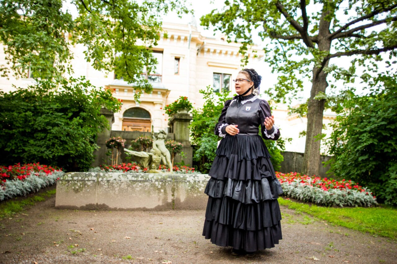 Opastettu kävelykierros Tampereella